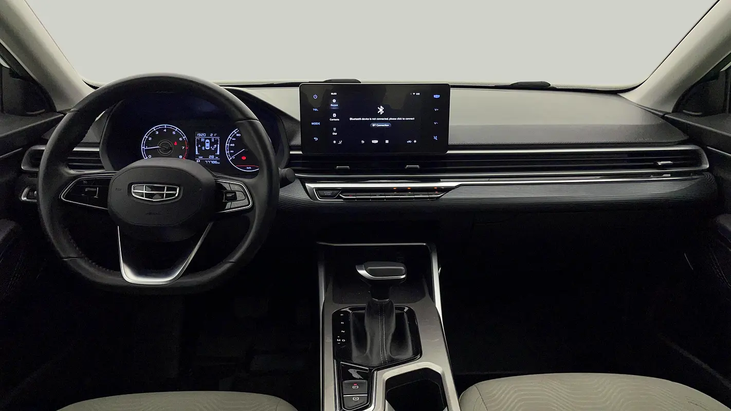 Geely Emgrand 2024