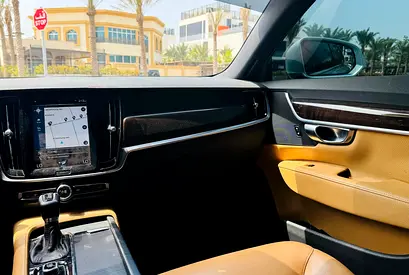 صورة 16 لـ 2018 Volvo S90