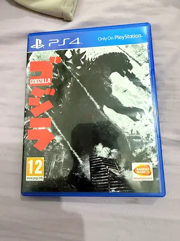 Godzilla PS4 (PlayStation 4) - physical copy in good condition