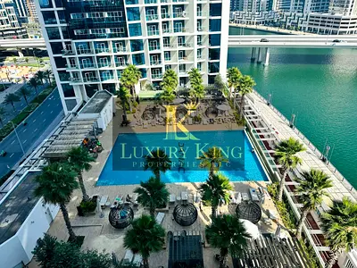 AVALABLE FROM AUGUST + CANAL VIEW + SPACIOUS + HIGH FLOOR