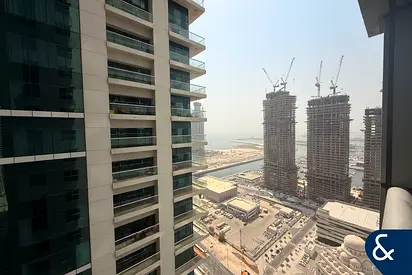 2 Bedroom | Large Layout | Vacant Now