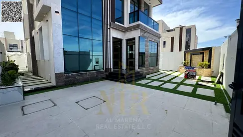 مع تصميم عملي ومساحات مناسبة للعائلات احصل علي فيلا كورنر بسعر حصري يشمل رسوم التسجيل ، موقع بالقرب من الخدمات