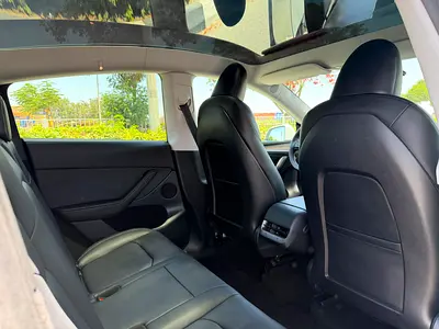 Tesla Model Y Long Range, миниатюра 9