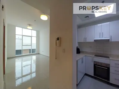 Spacious 1BHK || 6-Cheques || 1 Month free || High floor
