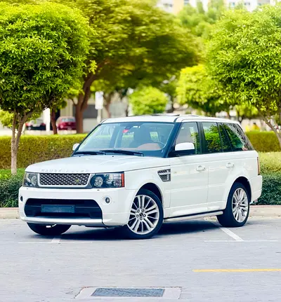 Pristine Land Rover Range Rover Sport HSE 2013 | GCC Specs | Well Maintained