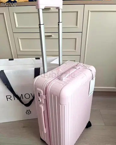 *RIMOWA*  _Essential Cabin_ Ballerina pink🩷 luggage