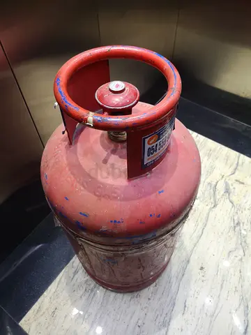 Gas Cylinder ajman 22kg for urgent sale