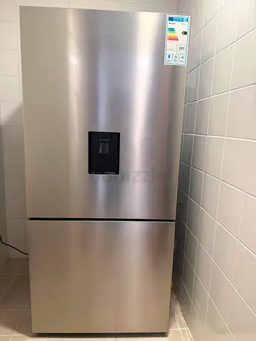 Hisense Bottom-Freezer Refrigerator with Water Dispenser — Stainless Steel
