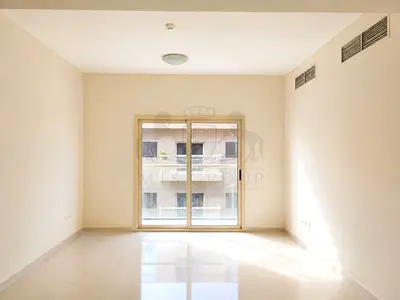 Spacious 1BHK | Balcony | Closed Kitchen