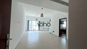 SEMI FURNISHED | SPACIOS | NEAR METRO