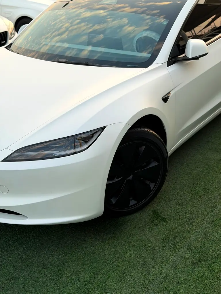 Tesla Model 3 2026