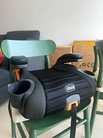 Chicco GoFit Plus - booster - brand new