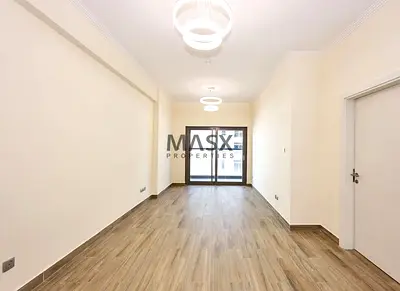 Spacious Layout | One Month Free | Ready to Move