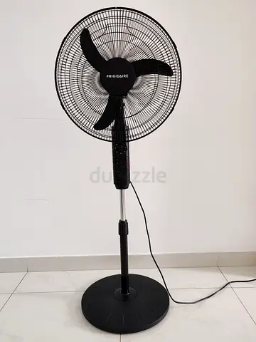 Stand Fan (Frigidaire)