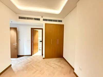 Lagoon view and dubai skyline view 2bhk with 2full washroom high end finishing