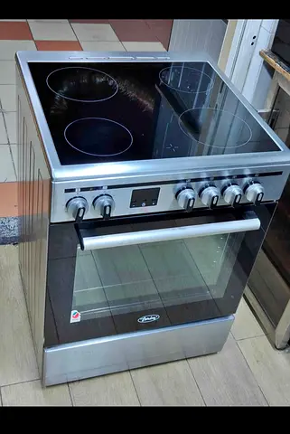 Terim Stainless Steel Electric Ceramic Hob Oven - Good Condition working fre home delivery