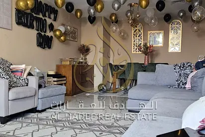 شقة مفروشة بالكامل غرفتين وصالة للإيجار السنوي في برج صحاري 1 - النهدة الشارقة | إطلالة بحرية | 3 حمامات وغرفة تخزين | جيم ومسبح وباركينج | دفعات 4 |