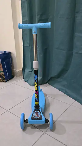 Kids scooter