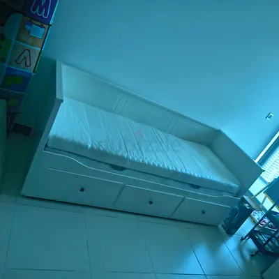 IKEA hamness daybed with 3 big storage drawers and 2 IKEA mattresses.
