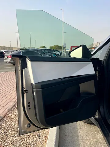 2024 Tesla CYBERTRUCK 照片 15