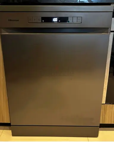 Dishwasher in Excellent condition.