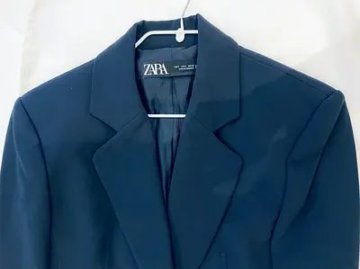 Zara Navy women's Blazer, Size M - Classic Tailored Jacket