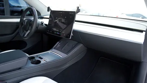 صورة مصغرة 13 لـ 2024 Tesla MODEL Y