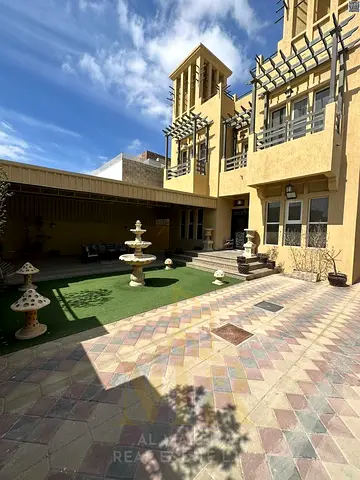 فيلا للبيع بالروضة 2 | 5000 قدم | 6 غرف ماستر تكييف مركزي شامل كهرباء ومياه ومكيفات تملك حر  لجميع الجنسيات وأمكانية التمويل البنكي موقع مميز