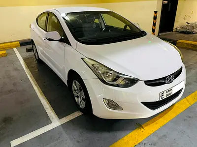 صورة 4 لـ 2014 Hyundai ELANTRA