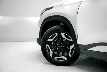 2025 KIA SELTOS 照片 5
