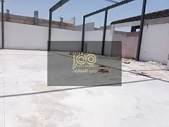 Electricity 120/Large area, an ideal choice for industrial, commercial and storage activities