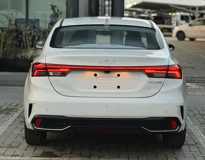 صورة 6 لـ 2025 KIA K3