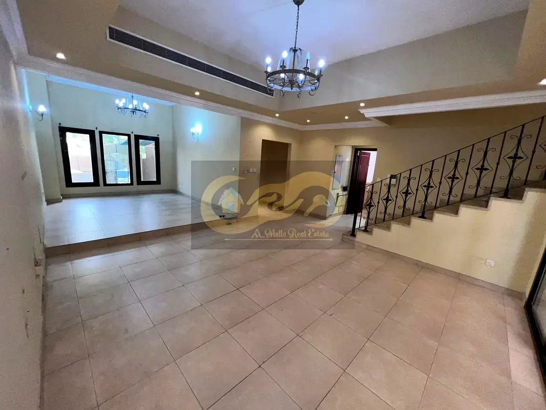 PRIVATE POOL I 4 BEDROOMS I PRIVATE ENTRANCE I PRIVATE PARKING @185K