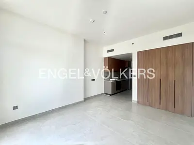 Vacant | Brand New | Modern Finishing