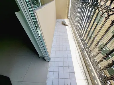 Easy access and exit to dubai 2b with central ac / muwaileh sharjah