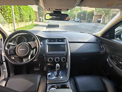 2019 Jaguar E-PACE — миниатюра 6