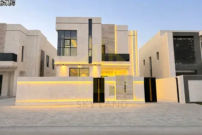 🏡 فيلا للبيع سوبر لوكس – جاهزة للسكن | شاملة الرسوم