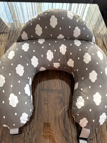 Momcosy Grey cloud nursing / feeding pillow with straps - like new