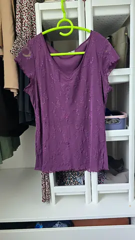 Purple lace short-sleeve women's top, size L