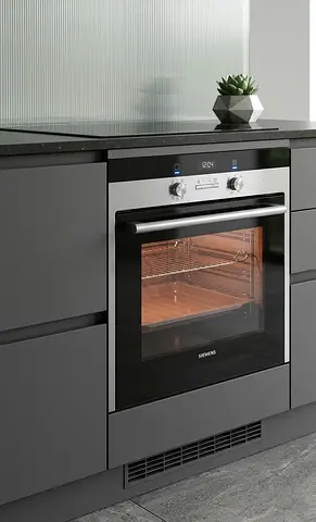 Siemens Built-In Electric Oven 60cm – German Engineering | Premium Performance