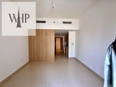 Spacious Studio With Free parking gym pool kids play area