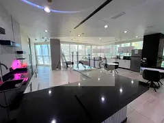 READY BUSINESS CENTER | 68 OFFICES | CANAL VIEWS