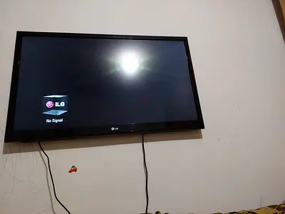 LCD TV for Sale