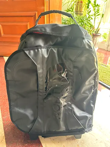 Northface Roller bag