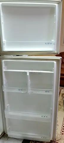 Refrigerator (Good Condition) - UAE