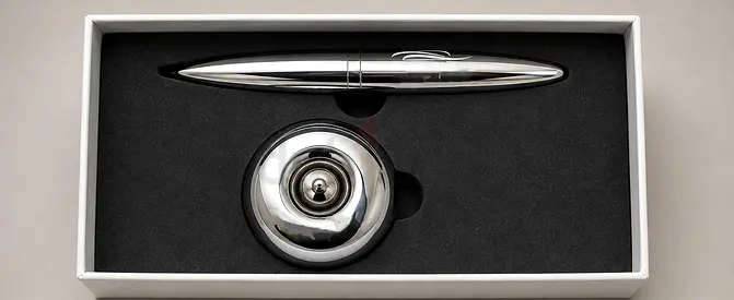 Chrome Ballpoint Pen with Rounded Magnetic Stand