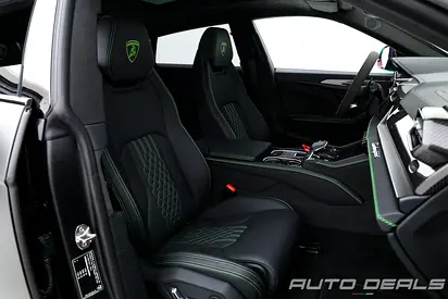 2025 Lamborghini URUS — миниатюра 14