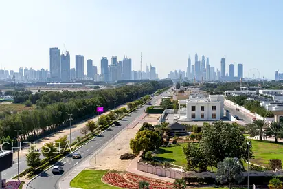 EXCLUSIVE | VACNT ON TRANSFER | SKYLINE VIEW