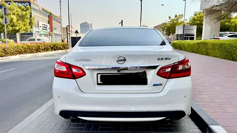 2017 Nissan ALTIMA 照片 8