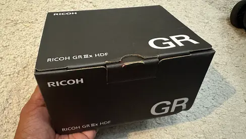 Ricoh GR IIIx HDF rare items compact digital camera (original box)